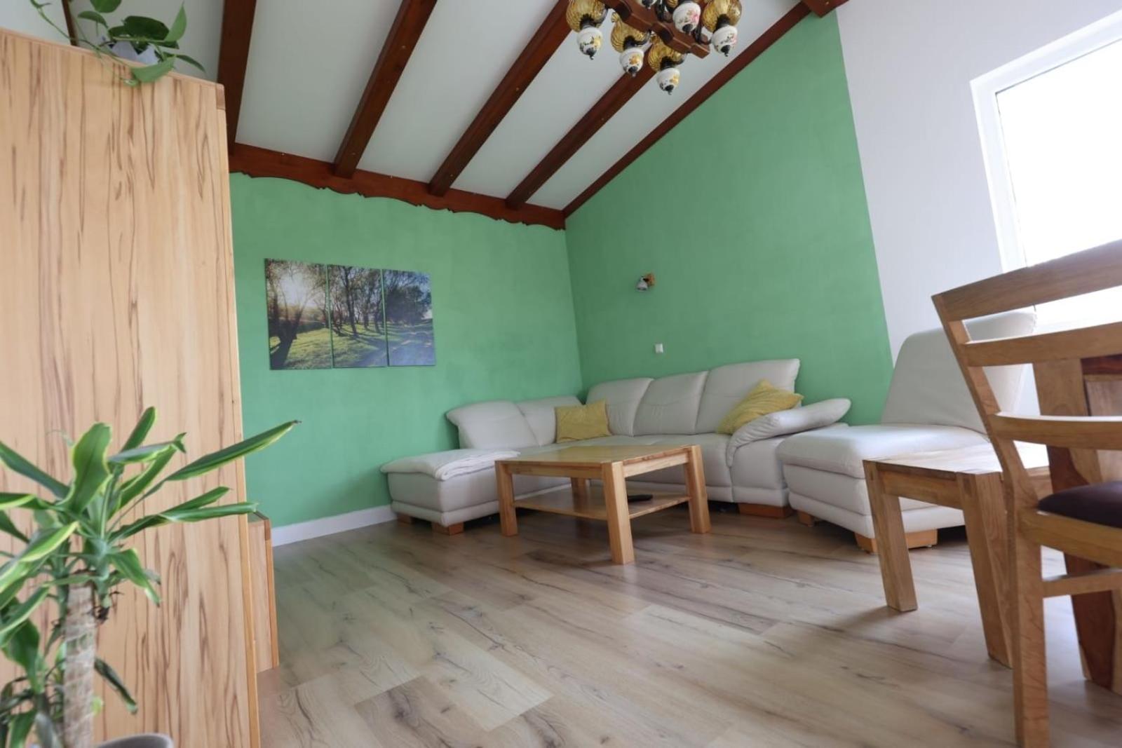 Steinberg Mit Sauna Apartment